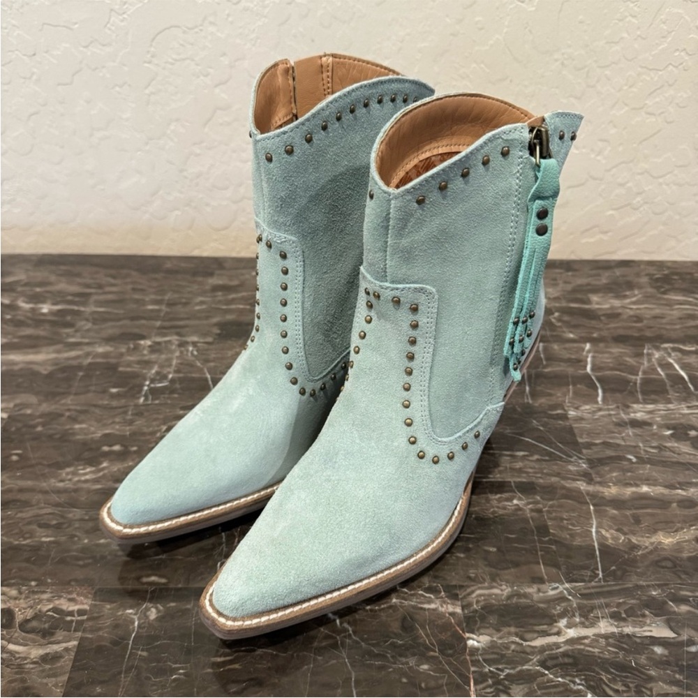 NEW Dingo Classy N Sassy Studded Suede Leather Western Booties